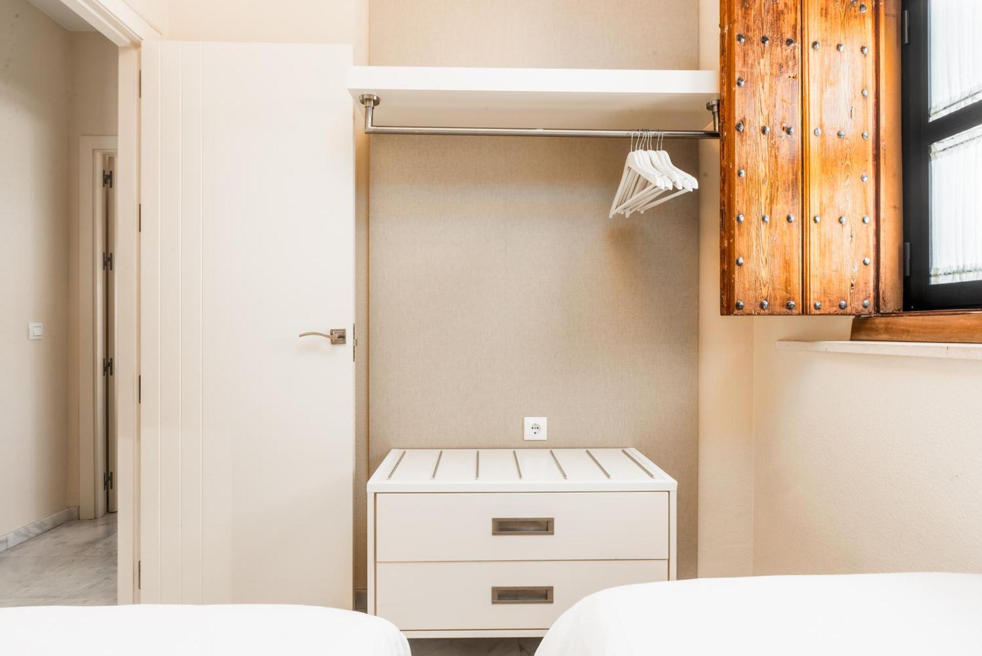 Smartr Sevilla Las Duenas Room photo